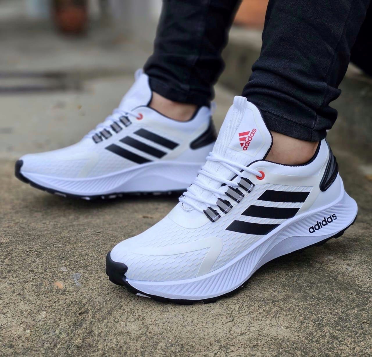 Tenis Adidas Caballero Mt Blanco Negro